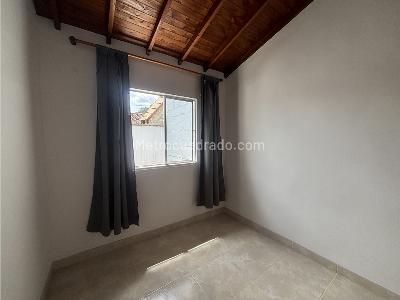Casa en venta en Envigado, Envigado · foto 9 de 18