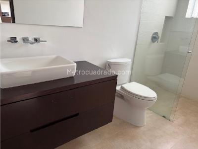 Casa de 4 alcobas en venta en Guaymaral Hacienda San Simon, Chía, 419 m² · foto 12 de 18