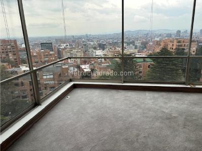 Apartamento de 4 alcobas en venta en Los Rosales, Bogotá, 374 m² · foto 15 de 17