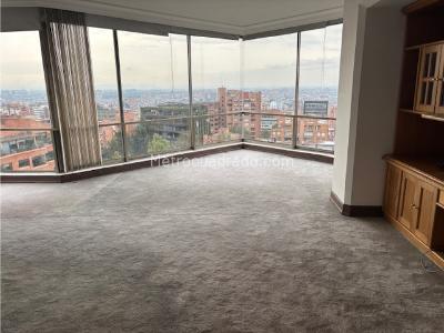Apartamento de 4 alcobas en venta en Los Rosales, Bogotá, 374 m² · foto 16 de 17