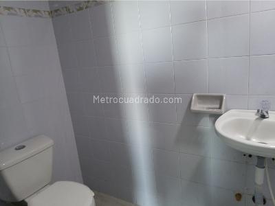 Apartamento de 2 alcobas en venta en Rodadero Sur, Santa Marta, 75 m² · foto 11 de 16