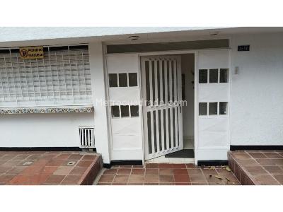 Casa de 5 alcobas en venta en Quirinal, Neiva, 450 m² · foto 2 de 20