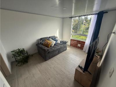 Apartamento de 2 alcobas en venta en Los Colegios, Rionegro, 63 m² · foto 7 de 11
