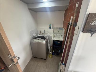 Apartamento de 2 alcobas en venta en Los Colegios, Rionegro, 63 m² · foto 11 de 11