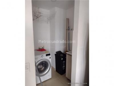 Apartamento en venta en Alto De Las Flores, Sabaneta · foto 3 de 6