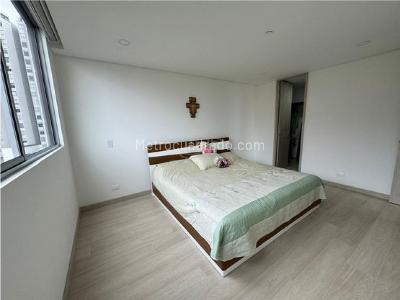 Apartamento de 3 alcobas en venta en Loma De Los Mesa, Envigado, 161 m² · foto 5 de 19
