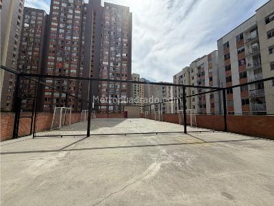 Apartamento de 2 alcobas en venta en Aralias, Bello, 41 m² · foto 16 de 17
