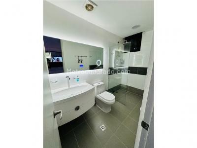 Apartamento en venta en Loma Del Esmeraldal, Envigado · foto 4 de 17