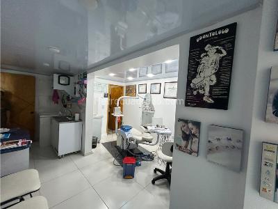 Casa de 5 alcobas en venta en Zona Centro, Tunja, 283 m² · foto 5 de 11