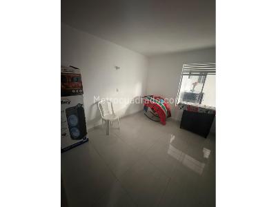 Casa de 3 alcobas en venta en Amborco, Neiva, 162 m² · foto 10 de 20