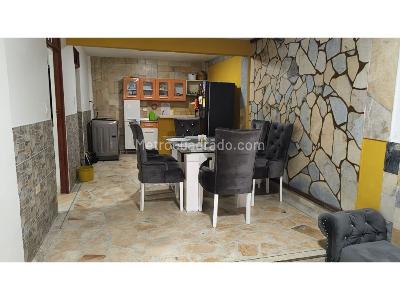 Casa de 3 alcobas en venta en Ipanema, Neiva, 239 m² · foto 2 de 20