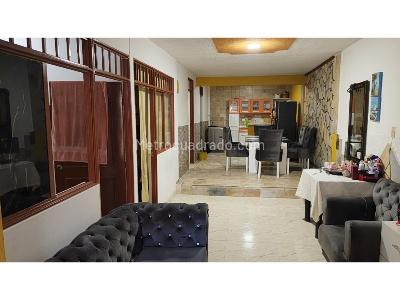 Casa de 3 alcobas en venta en Ipanema, Neiva, 239 m² · foto 3 de 20