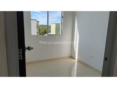 Apartamento de 3 alcobas en venta en Iv Centenario, Neiva, 46 m² · foto 10 de 20