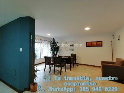 Casa de 5 alcobas en venta en Cataluña, Bogotá, 480 m² · foto 4 de 20