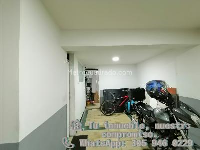 Casa de 5 alcobas en venta en Cataluña, Bogotá, 480 m² · foto 7 de 20