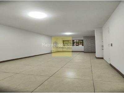 Apartamento de 3 alcobas en venta en Sector Simon Bolivar, Medellín, 80 m² · foto 4 de 14