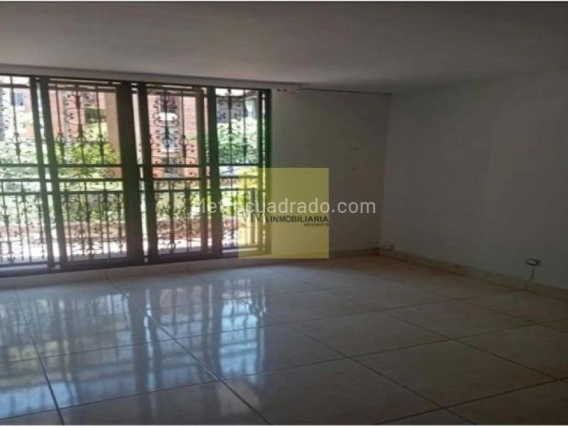 Piso – Bello - Vista 3