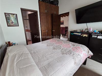 Apartamento de 4 alcobas en venta en Cabañas, Bello, 110 m² · foto 14 de 19