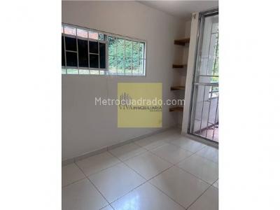 Apartamento de 3 alcobas en venta en Madera, Bello, 56 m² · foto 5 de 19