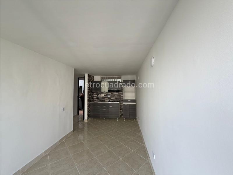 Piso – Medellín, Buenos Aires - Vista 4