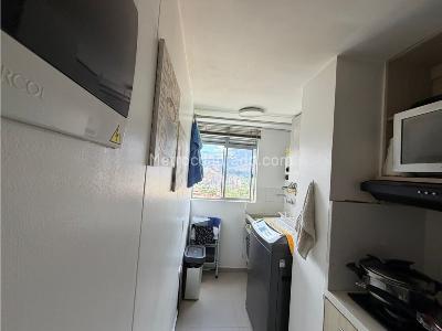 Apartamento de 3 alcobas en venta en Amazonia, Bello, 67 m² · foto 4 de 20