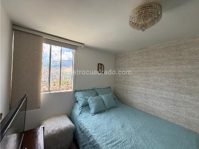 Apartamento de 3 alcobas en venta en Amazonia, Bello, 67 m² · foto 11 de 20