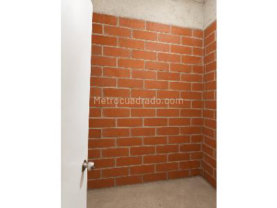 Apartamento de 3 alcobas en venta en Amazonia, Bello, 67 m² · foto 19 de 20