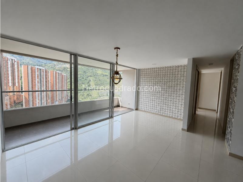 Piso – Bello - Vista 2