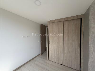 Apartamento de 3 alcobas en venta en Niquia, Bello, 92 m² · foto 15 de 20