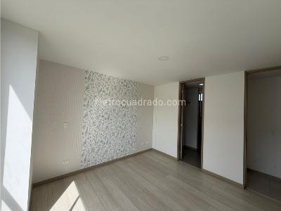 Apartamento de 3 alcobas en venta en Niquia, Bello, 92 m² · foto 16 de 20