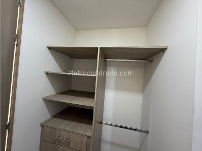 Apartamento de 3 alcobas en venta en Niquia, Bello, 92 m² · foto 19 de 20