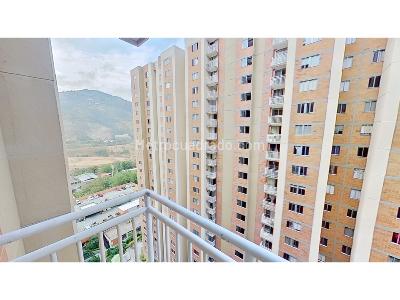 Apartamento de 3 alcobas en venta en Guasimalito, Bello, 50 m² · foto 2 de 18