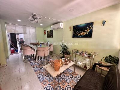 Casa en venta en Urbanizacion El Cisne, Santa Marta · foto 2 de 15