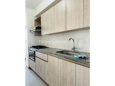 Apartamento de 3 alcobas en venta en Niquia, Bello, 92 m² · foto 5 de 11