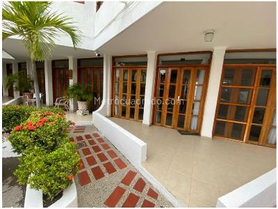 Casa en venta en Rodadero Sur, Santa Marta · foto 2 de 20