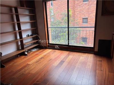 Apartamento en venta en Los Rosales, Bogotá · foto 4 de 13