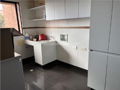 Apartamento en venta en Los Rosales, Bogotá · foto 7 de 13