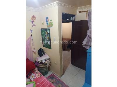 Casa de 3 alcobas en venta en Compartir, Soacha, 121 m² · foto 13 de 20