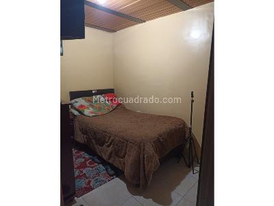 Casa de 3 alcobas en venta en Compartir, Soacha, 121 m² · foto 14 de 20