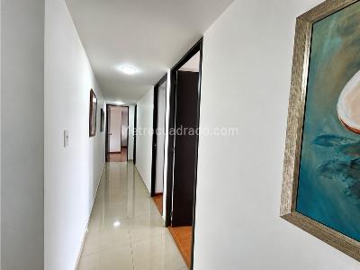 Apartamento de 3 alcobas en venta en Mesopotamia, Tunja, 94 m² · foto 6 de 13