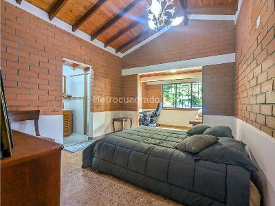 Casa de 5 alcobas en venta en Los Balsos, Medellín, 1150 m² · foto 16 de 20