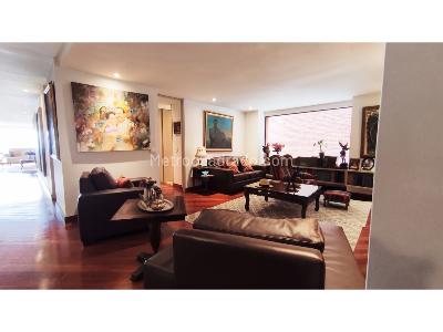 Apartamento en venta en Chico Alto, Bogotá · foto 3 de 20