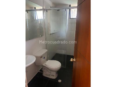 Apartamento de 3 alcobas en venta en Ciudad Jardin Nte, Bogotá, 87 m² · foto 8 de 13