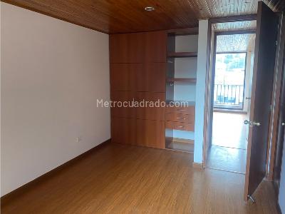 Apartamento de 3 alcobas en venta en Ciudad Jardin Nte, Bogotá, 87 m² · foto 11 de 13