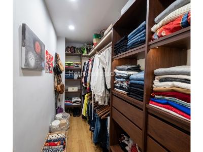Apartamento de 2 alcobas en venta en El Poblado, Medellín, 92 m² · foto 9 de 17