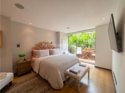 Apartamento de 2 alcobas en venta en El Poblado, Medellín, 92 m² · foto 12 de 17