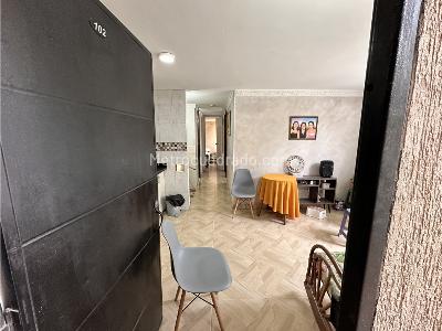 Apartamento en venta en Parques De Bolivar, Santa Marta · foto 2 de 13