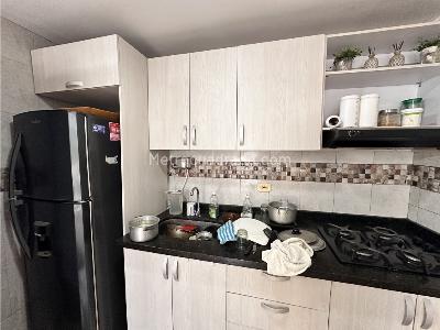 Apartamento en venta en Parques De Bolivar, Santa Marta · foto 3 de 13