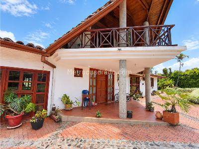 Casa de 3 alcobas en venta en Vereda Tribunas, Pereira · foto 2 de 20