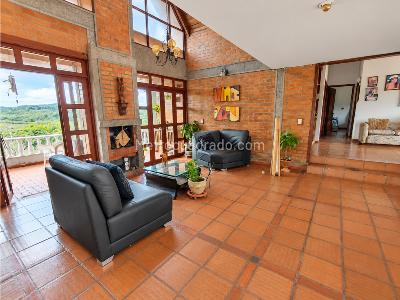 Casa de 3 alcobas en venta en Vereda Tribunas, Pereira · foto 3 de 20